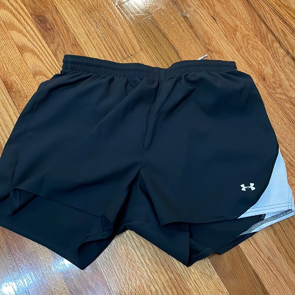 Under Armour. Black & White Shorts. Size M.